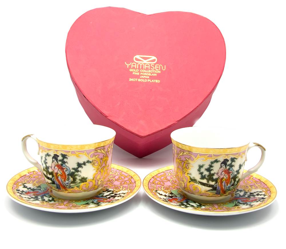 Сервиз фарфор (2HE111-8) 2 чашки +2 блюдца Девушка (160мл)(h-6см,d-8см,d блюдца 14 см) Сервиз фарфор (2HE111-8) 2 чашки +2 блюдца "Девушка" (24 шт/ящ) код 24416