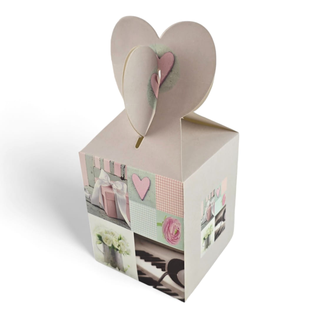 Подарочная коробка «Сердечное Очарование» (20х9х9 см) Подарочная коробка «Сердечное Очарование» (20х9х9 см)