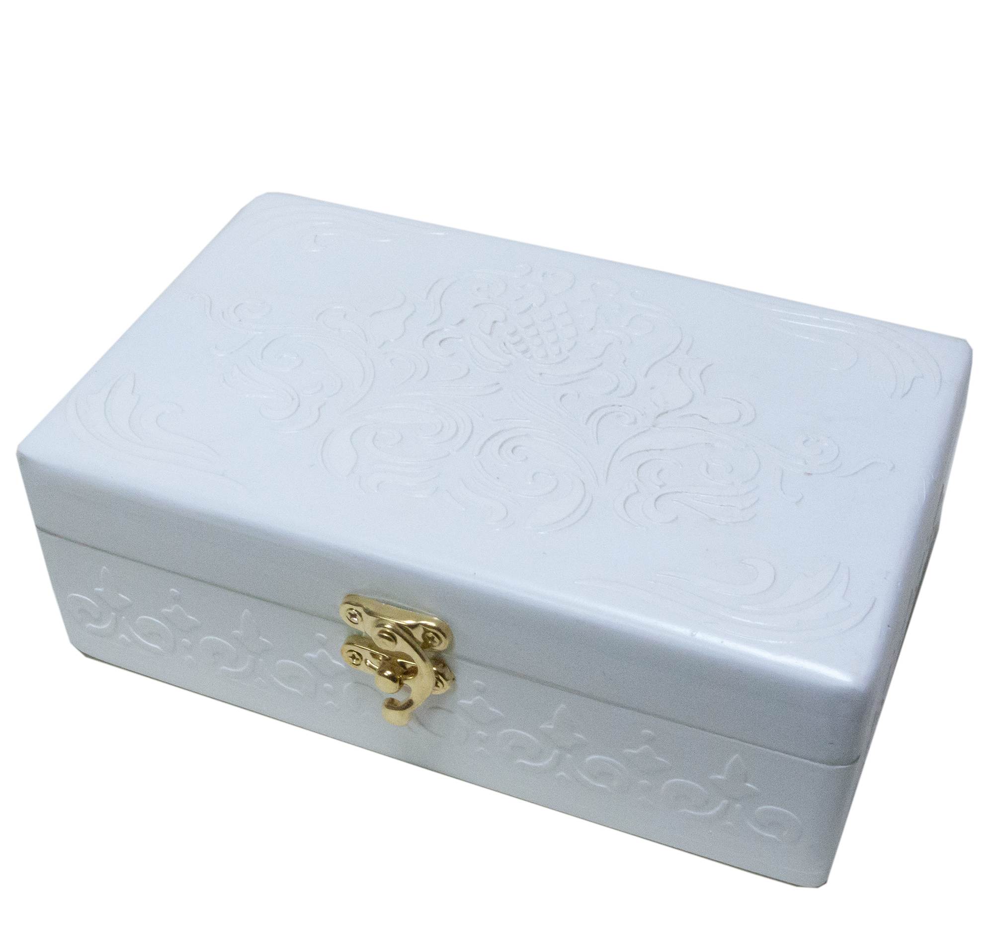 Шкатулка белая Кружева массив дерева (20,5х12,5х8 см) Шкатулка белая Кружева массив дерева (20,5х12,5х8 см)