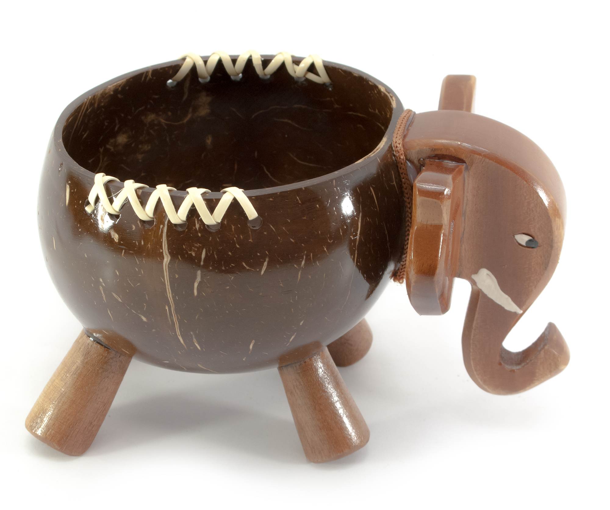 Блюдо из кокоса Слон (15,5х11,5х10,5 см) Блюдо из кокоса 'Слон' (15,5х11,5х10,5 см)