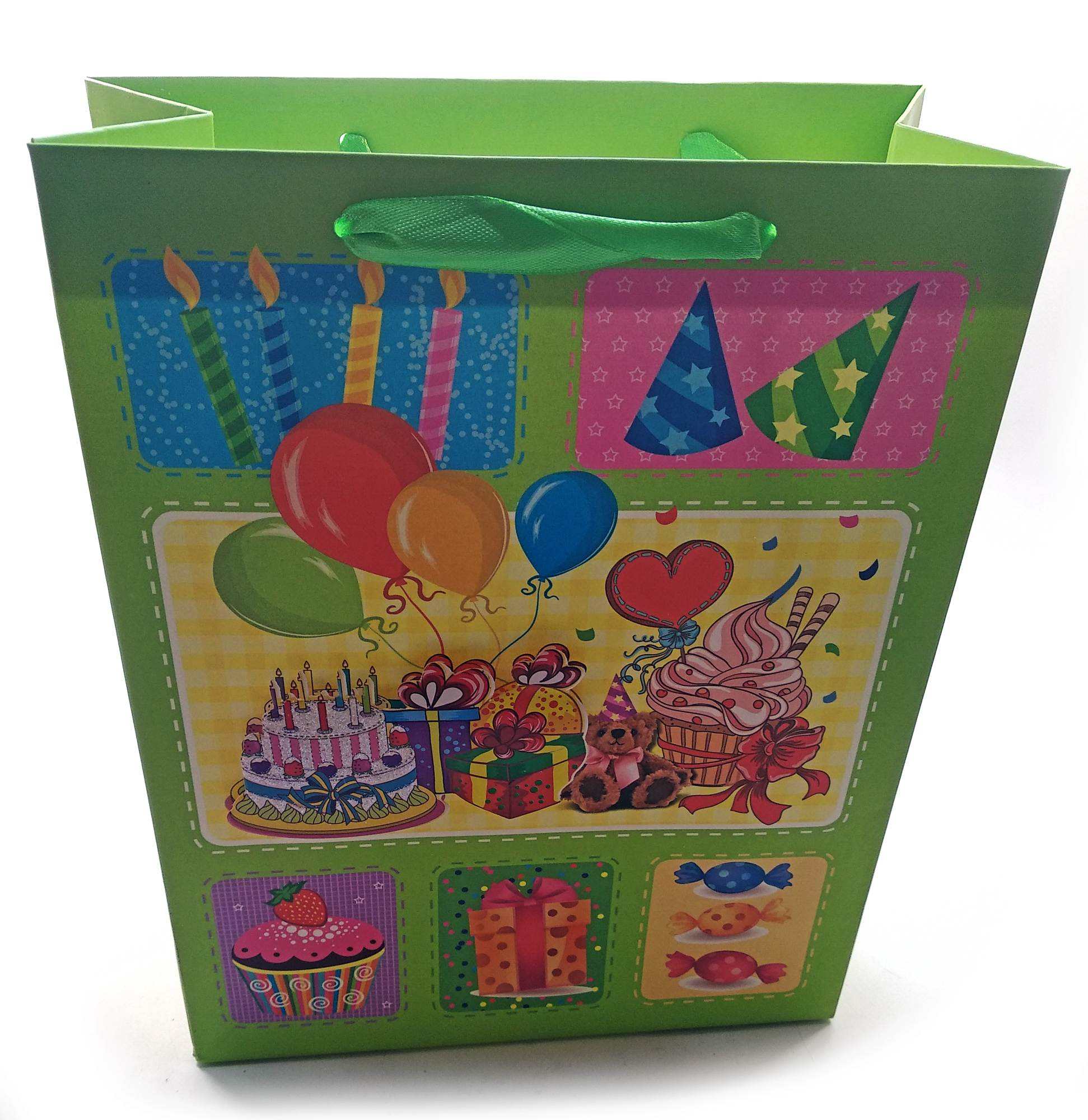 Пакет подарочный картонный с аппликацией Happy Birthday (18х23х8 см) Пакет подарочный картонный с аппликацией Happy Birthday (18х23х8 см)