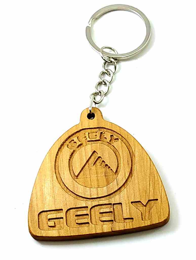 Экобрелок Geely ольха покрыт маслом и пчелинным воском Экобрелок Geely ольха покрыт маслом и пчелинным воском