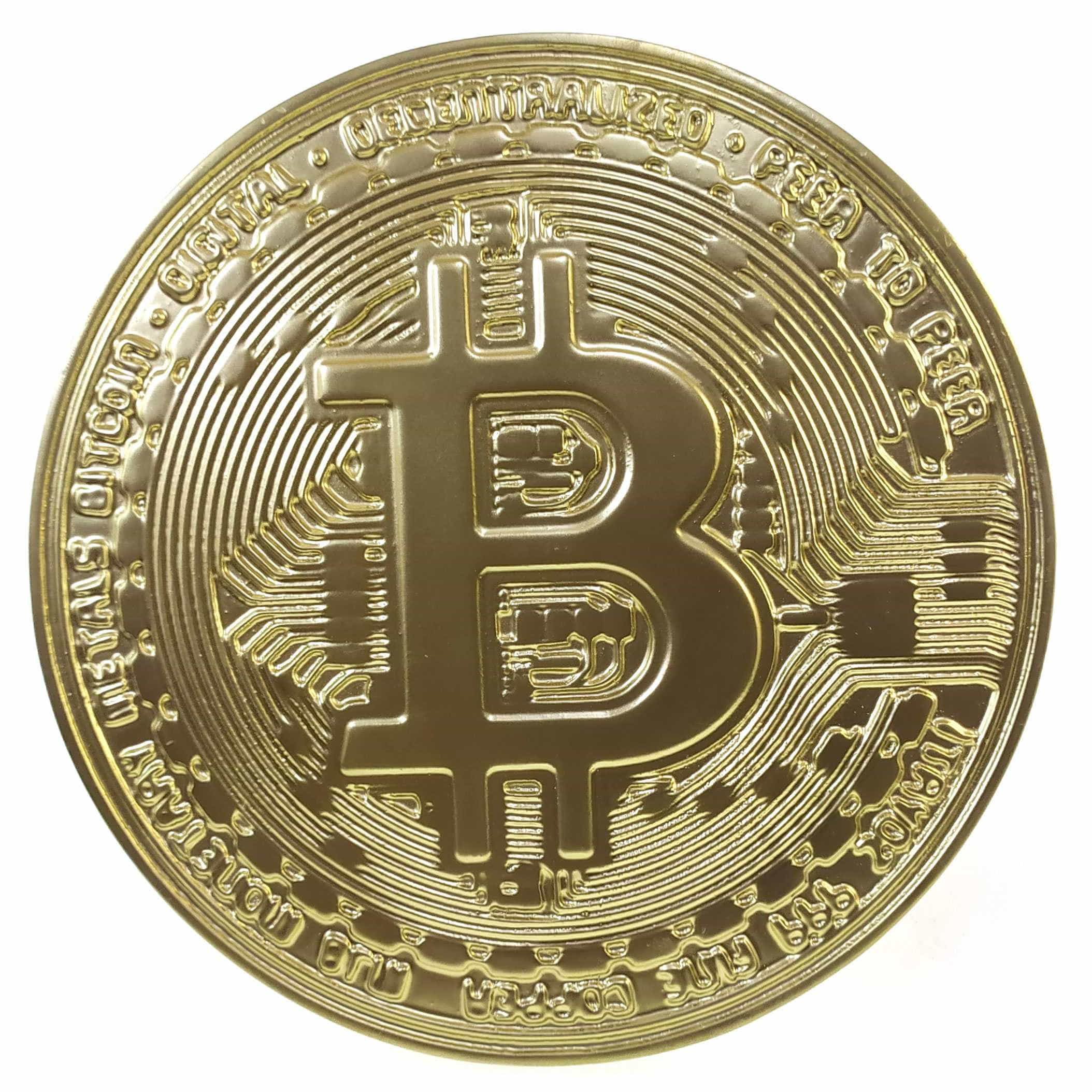 Панно резноебиткоин(d=28см) массив дерева,покрыто эмалью и лаком. Панно резноебиткоин(d=28см) массив дерева,покрыто эмалью и лаком.