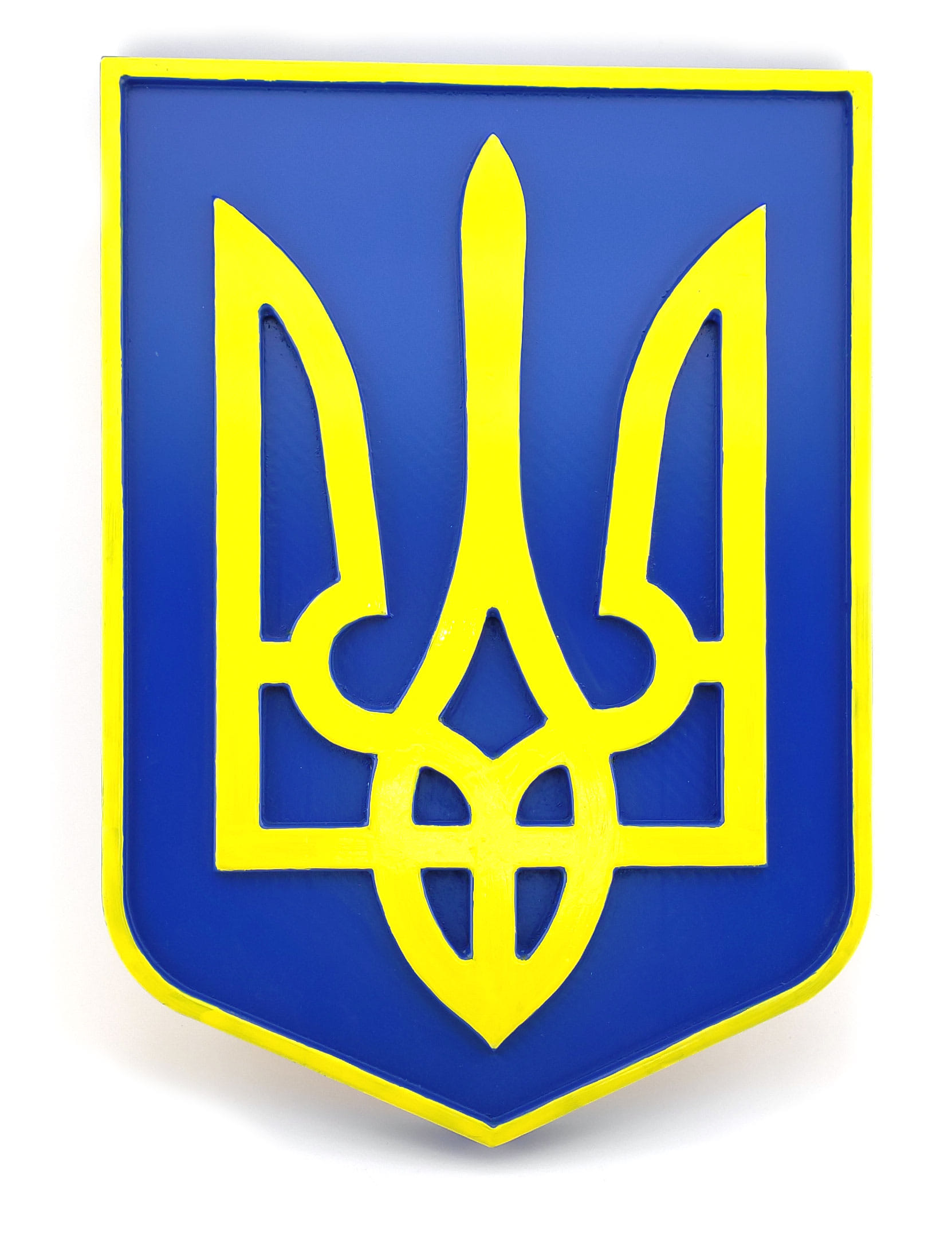 Панно Герб Украины(39х28х2,4см),из натурального дерева,резное,покрыто лаком,эмалью Панно Герб Украины(39х28х2,4см),из натурального дерева,резное,покрыто лаком,эмалью