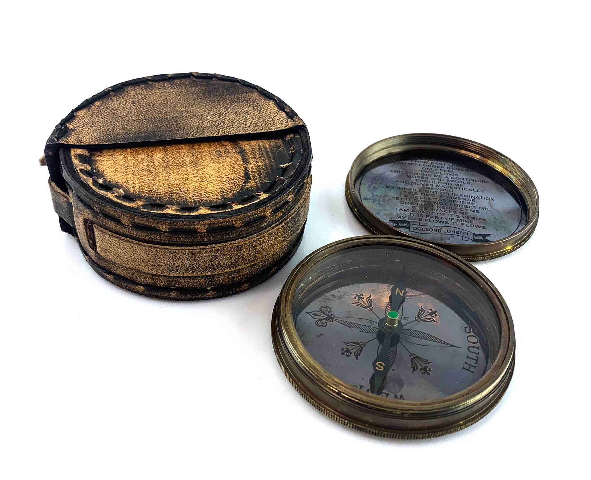 Компас бронзовый в кожаном футляре Dollond London ( 8,7 х3,5см) Компас бронзовый в кожаном футляре Dollond London ( 8,7 х3,5см)