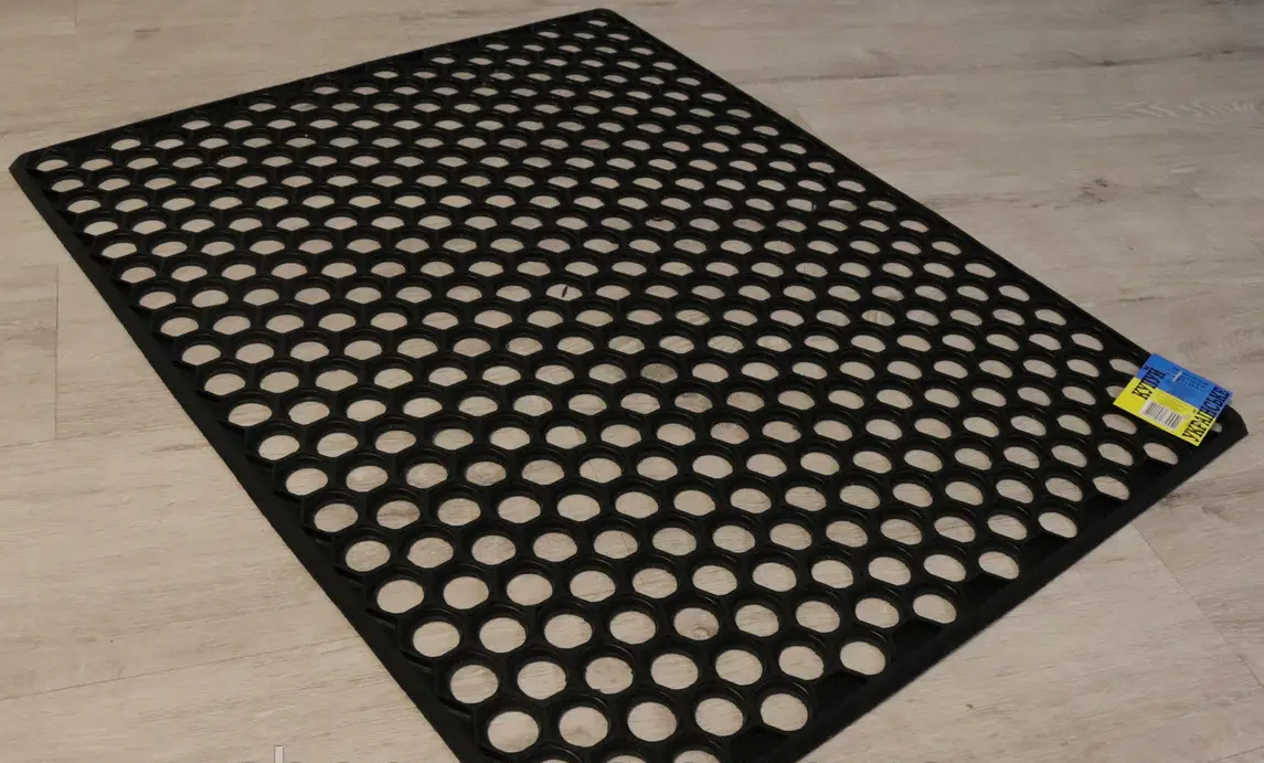 Коврик придверный К34 (сота) 57*71*0,8см Коврик придверный К34 (сота) 57*71*0,8см