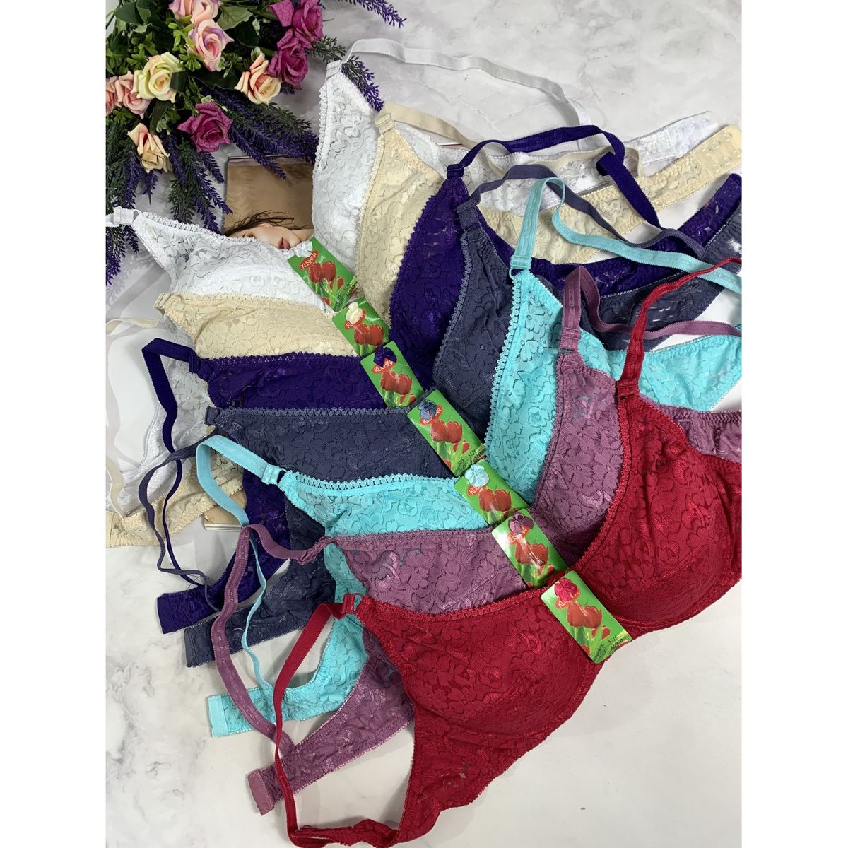 Бюстгальтер без поролона D 5536 Бюстгальтер без поролона D 5536