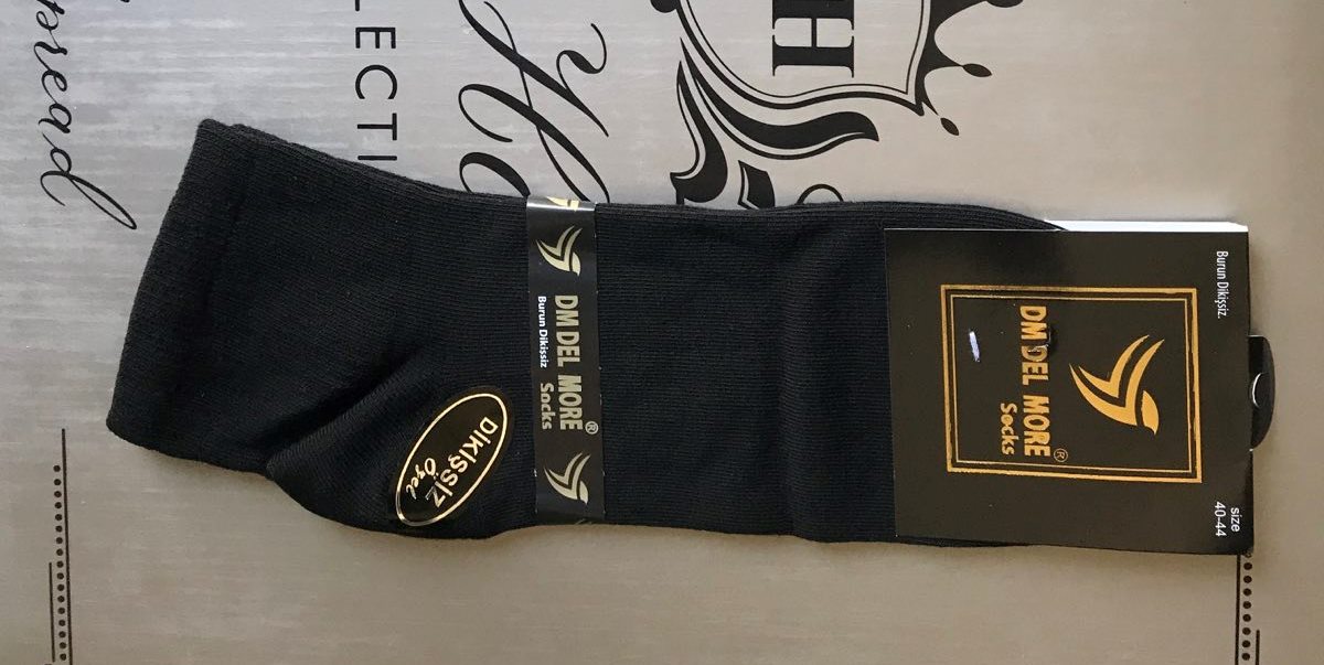 Носки DM DEL MORE полусредние бесшовные хлопковые 41-44 в чёрном цвете. Производство Турция Носки DM DEL MORE полусредние бесшовные хлопковые 41-44 в чёрном цвете. Производство Турция