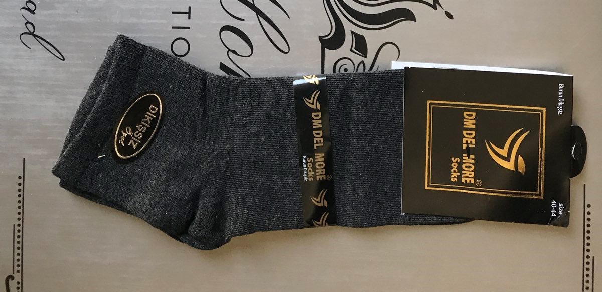 Носки DM DEL MORE полусредние бесшовные хлопковые 41-44 в тёмно-сером цвете. Производство Турция Носки DM DEL MORE полусредние бесшовные хлопковые 41-44 в тёмно-сером цвете. Производство Турция