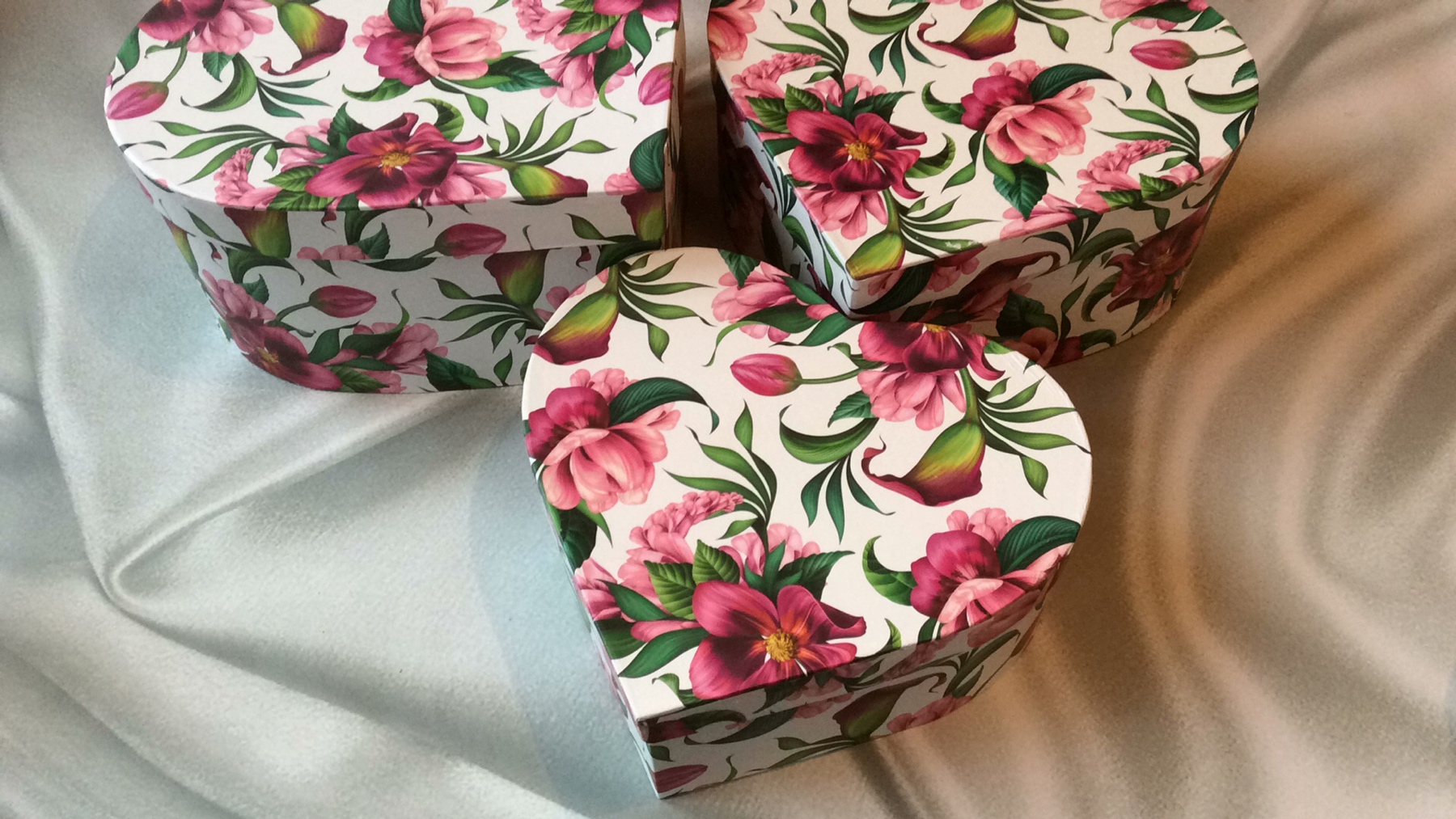 Набор коробок, цветочный принт, ВЕСНА, 25*22; 23*20; 21*18 см; высота 11 см, 3 шт Набор коробок, цветочный принт, ВЕСНА, 25*22; 23*20; 21*18 см; высота 11 см, 3 шт