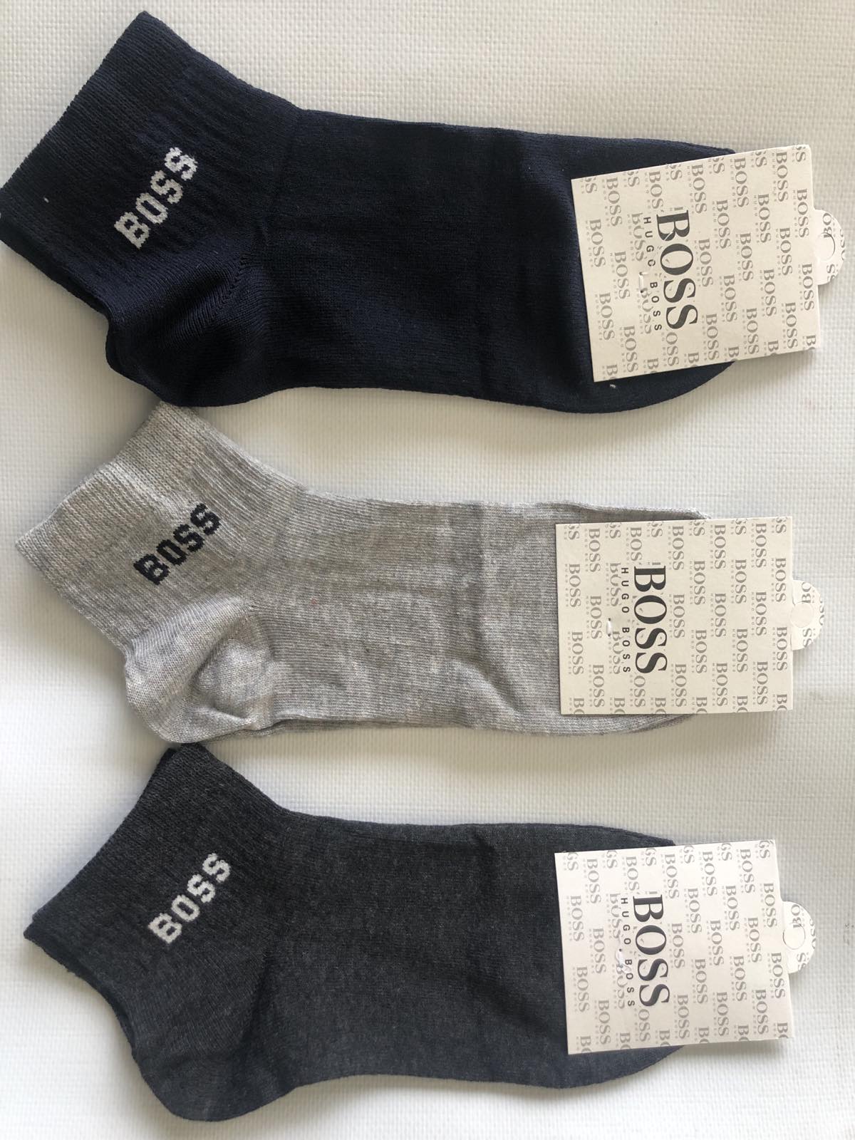Носки BOSS ликра хлопок среднии мужские 42-45. Цвет : ассорти. Производство Турция Носки BOSS ликра хлопок среднии мужские 42-45. Цвет : ассорти. Производство Турция
