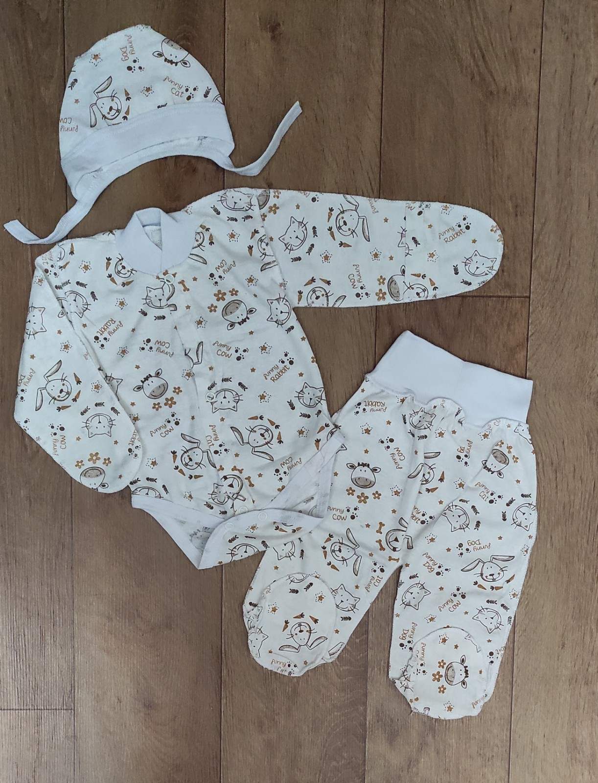 Комплект в род дом кулир Нежнейшее качество Боди на кнопках, пошит швами наружу Разм 18-20 Комплект в род дом кулир Нежнейшее качество Боди на кнопках, пошит швами наружу Разм 18-20