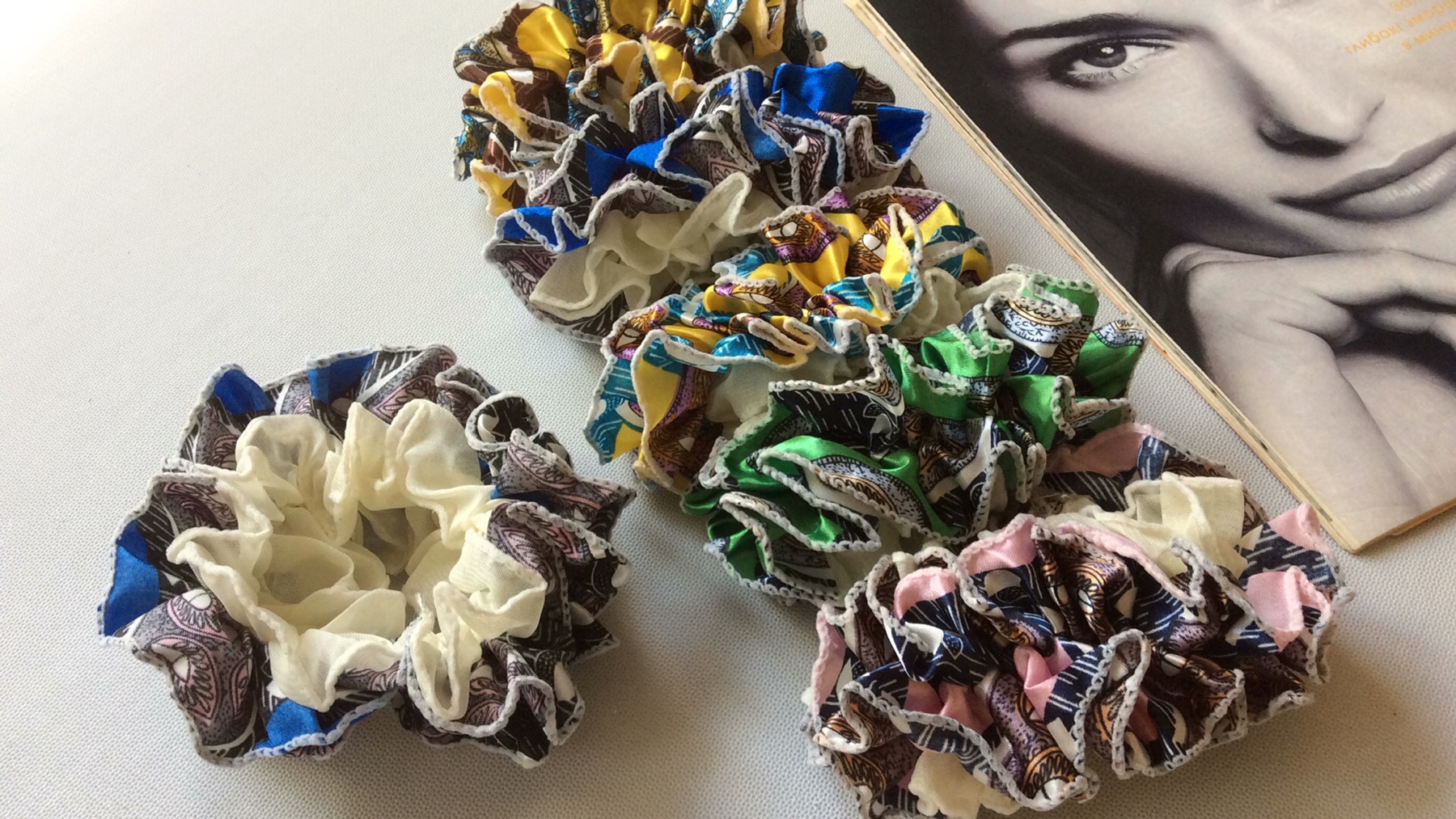 Резинка обьемная, двойная ,диам 9 см Резинка обьемная, двойная ,диам 9 см