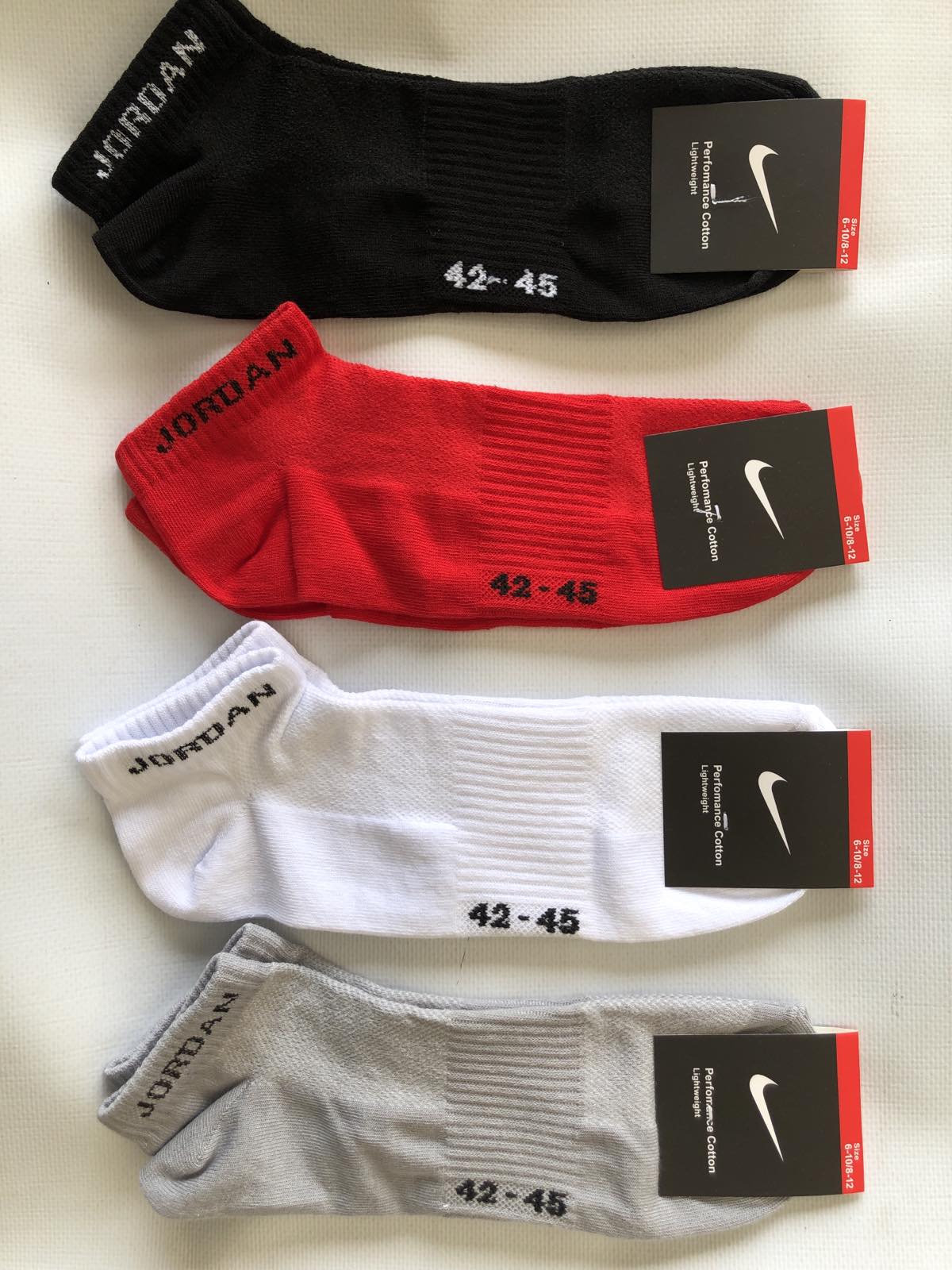 Носки JORDAN ликра хлопок патики ( низкие ) сетка 42-45 . Цвет : ассорти. Производство Турция Носки JORDAN ликра хлопок патики ( низкие ) сетка 42-45 . Цвет : ассорти. Производство Турция