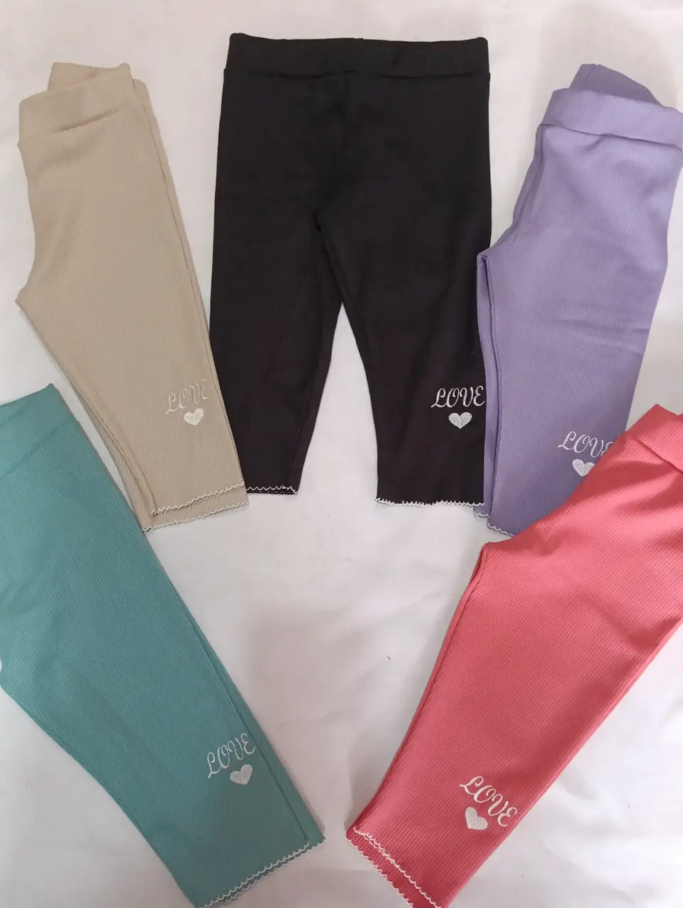 Бриджі в рубчик для дівчаток р.98/128; Туреччина 0295 (6шт. одного кольору) Бриджі в рубчик для дівчаток р.98/128; Туреччина 0295 (6шт. одного кольору)