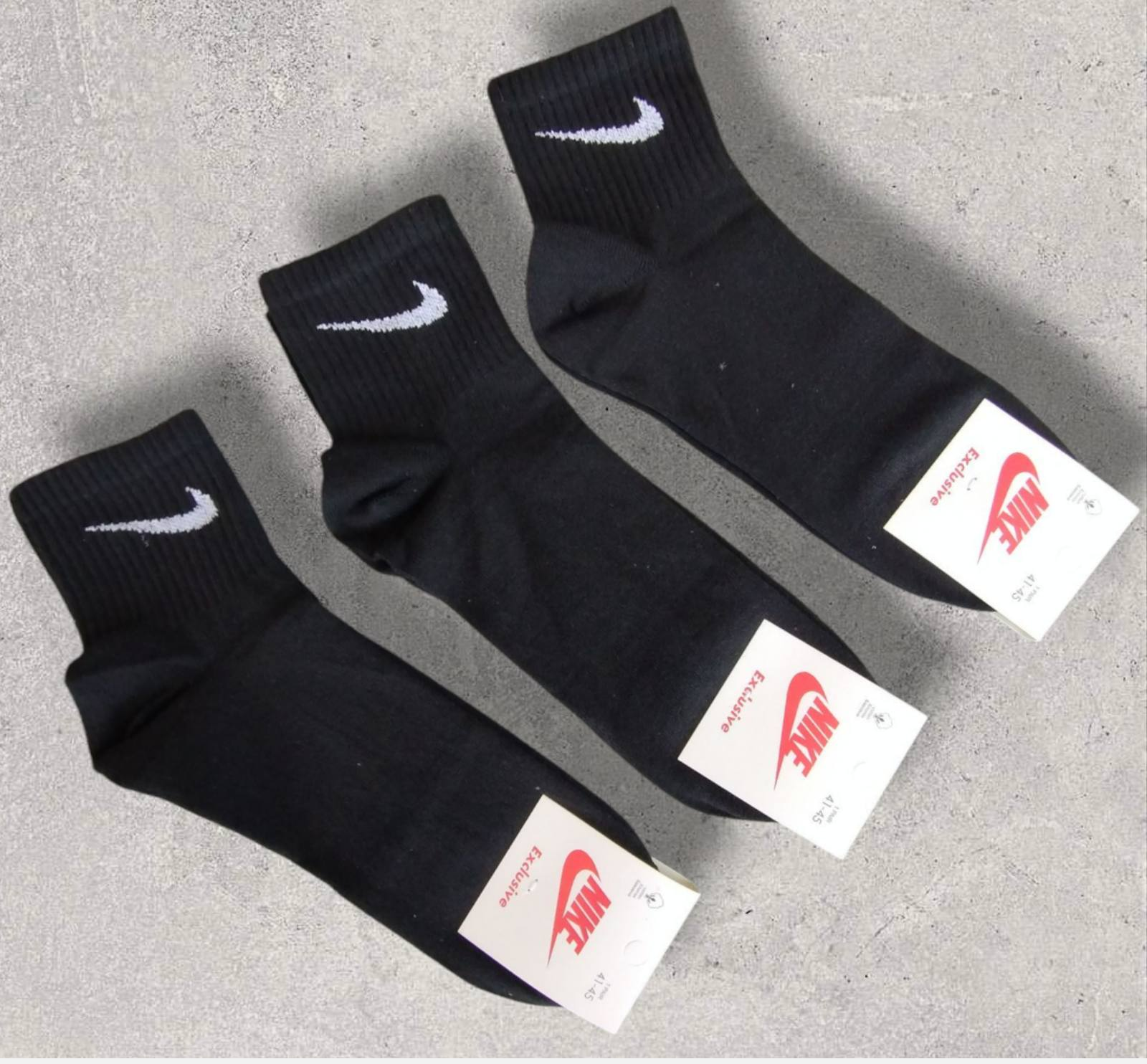 Шкарпетки підліткові середньої довжини. NIKE. Розмір 36-41 Шкарпетки підліткові середньої довжини. NIKE. Розмір 36-41
