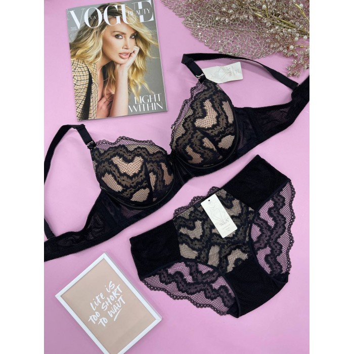 Комплект нижнего белья D 5928 Комплект нижнего белья D 5928