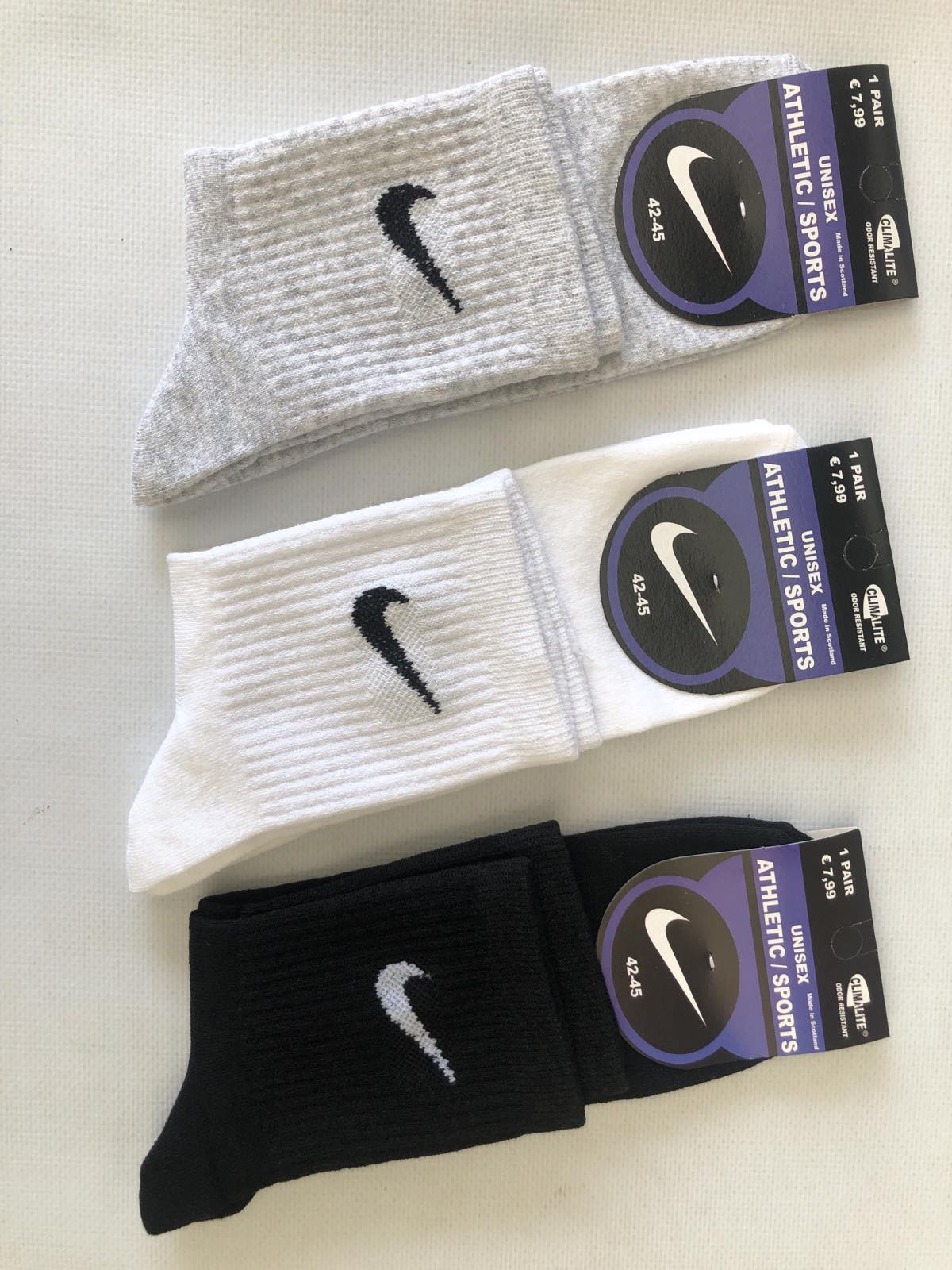 Носки NIKE ликра хлопок средняя резинка 42-45. Цвет: ассорти. Производитель: Турция Носки NIKE ликра хлопок средняя резинка 42-45. Цвет: ассорти. Производитель: Турция