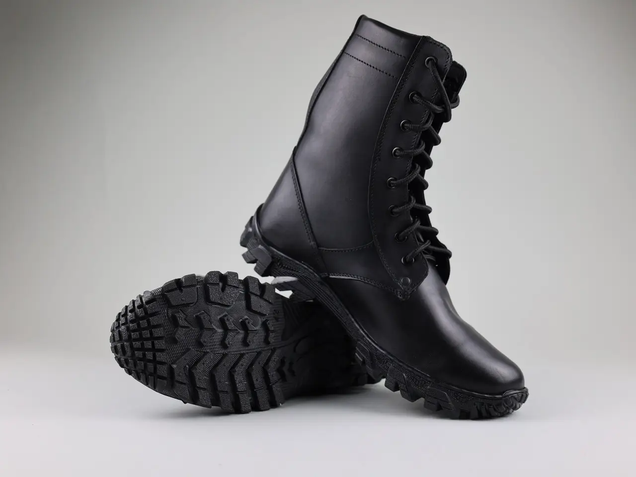 Берцы Energy кожа Черные, размер 40-45 Берцы Energy кожа Черные, размер 40-45