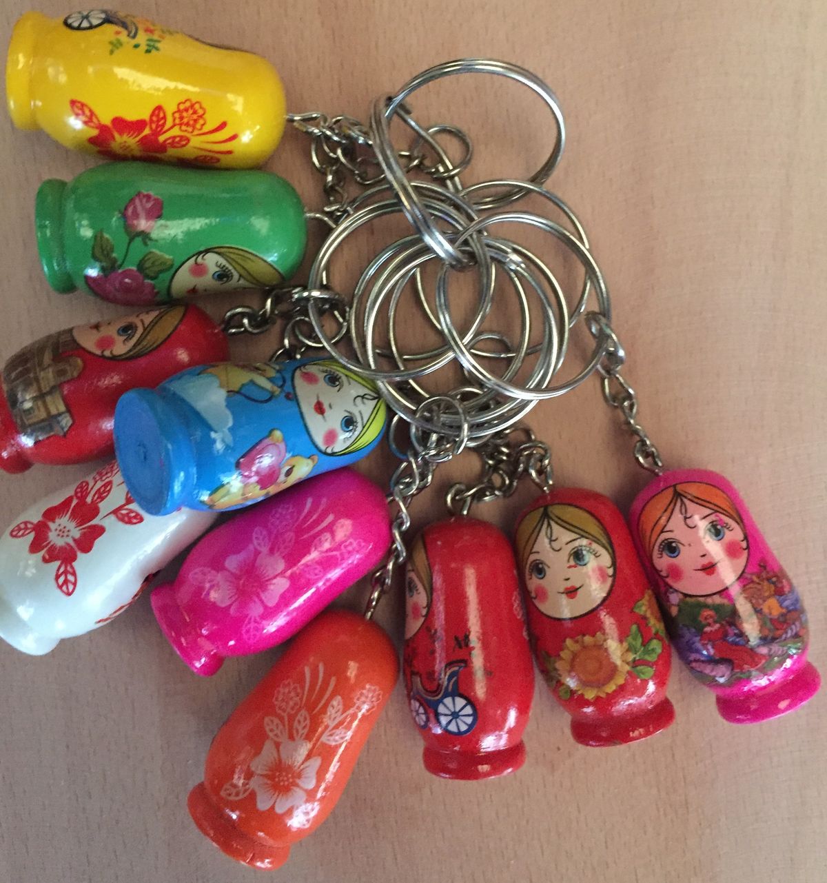 Деревянный брелок для ключей " Матрешка " Деревянный брелок для ключей " Матрешка "