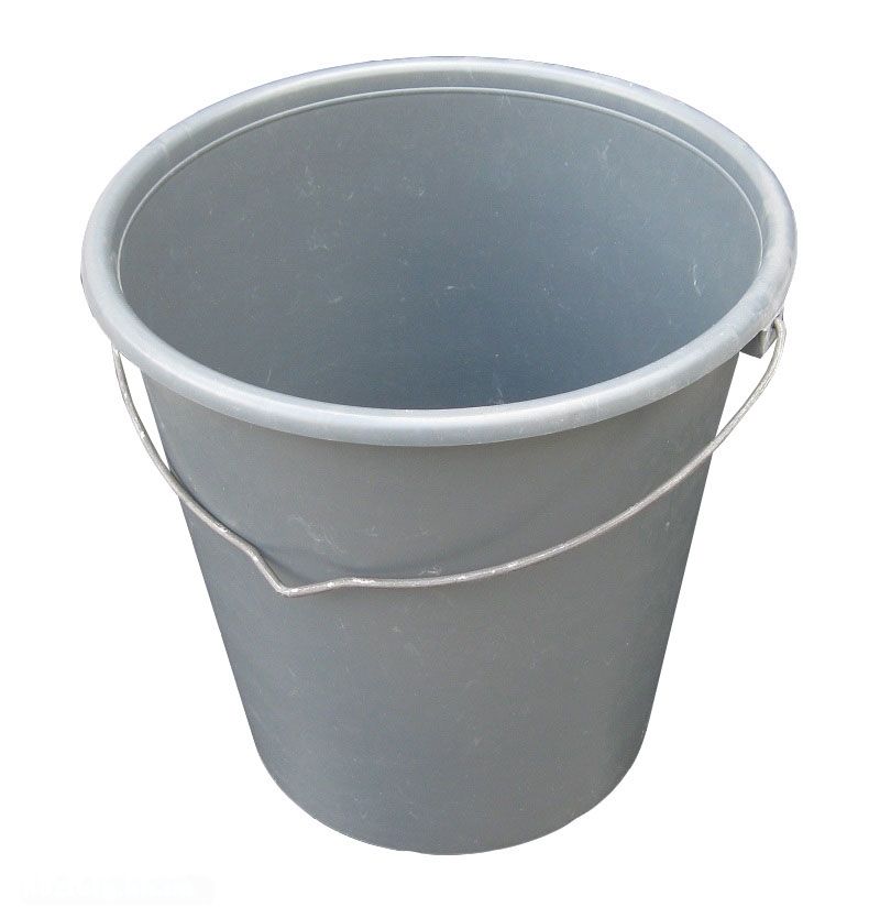 Ведро полиэтиленовое 9 литров с металлической ручкой Ведро полиэтиленовое 9 литров с металлической ручкой