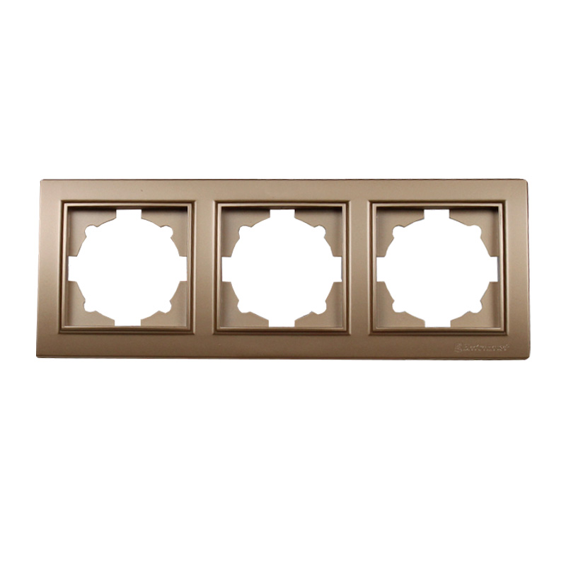 Рамка тройная Enzo Роскошно-золотой Рамка тройная Enzo Роскошно-золотой
