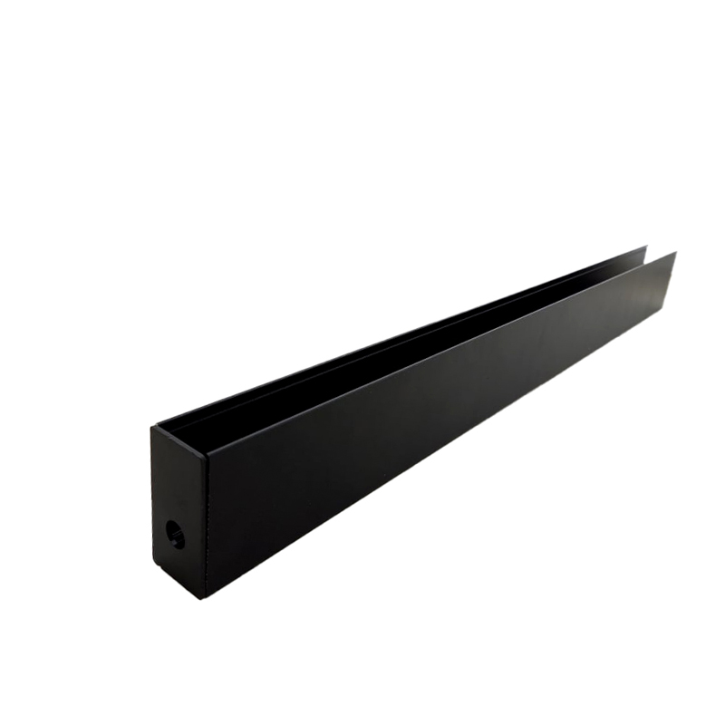 Трековая магнитная рейка накладная 1 м Трековая магнитная рейка накладная 1 м