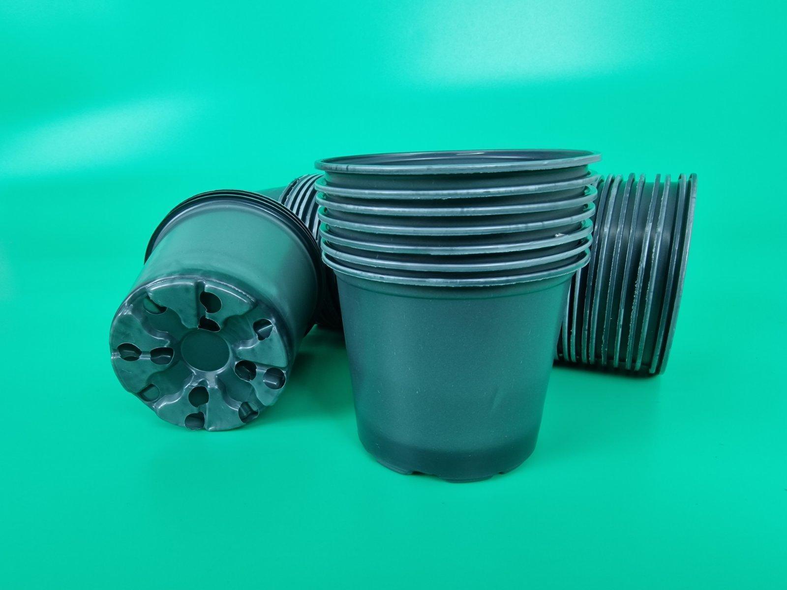 Стакан под рассаду 400мл с отверстиями (д100)d10h7 (1000 шт) Стакан под рассаду 400мл с отверстиями (д100)d10h7 (1000 шт)