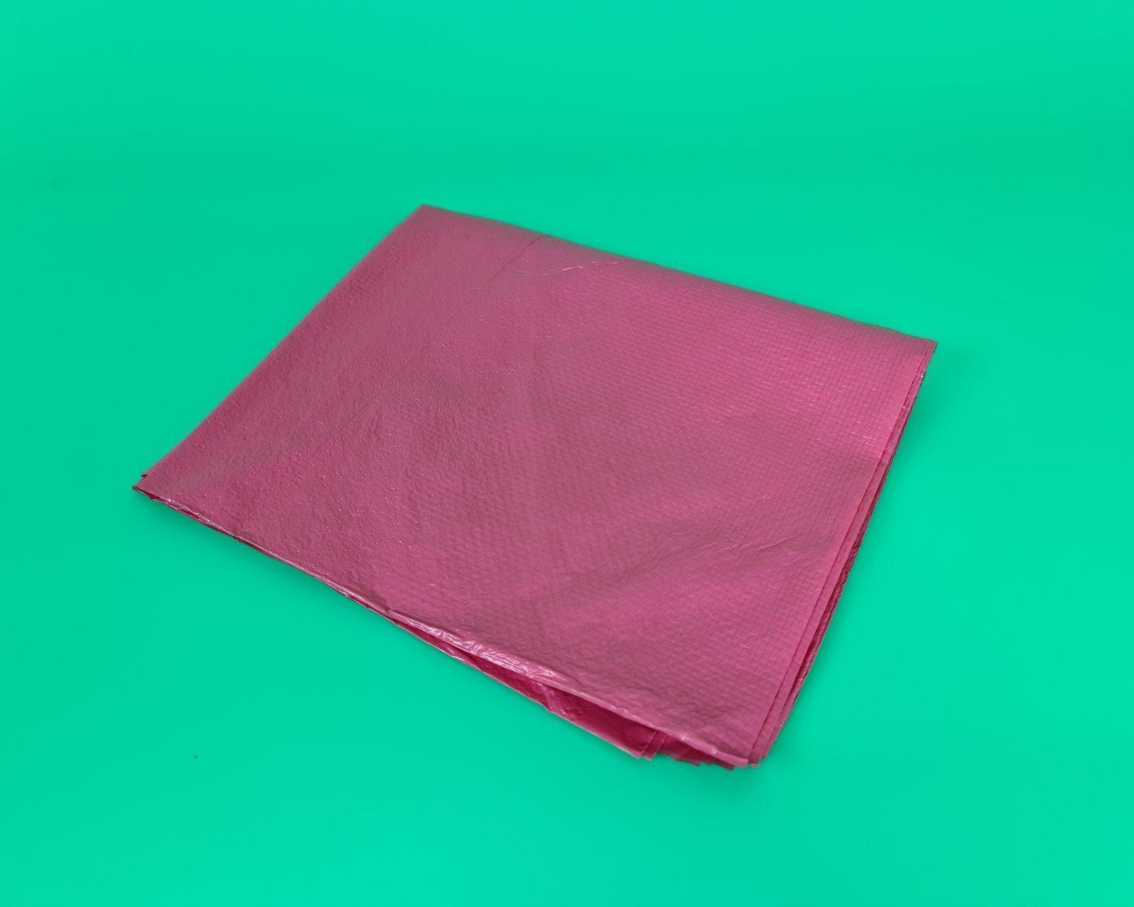 Скатерть одноразовая (120x200) красная (1 шт) Скатерть одноразовая (120x200) красная (1 шт)