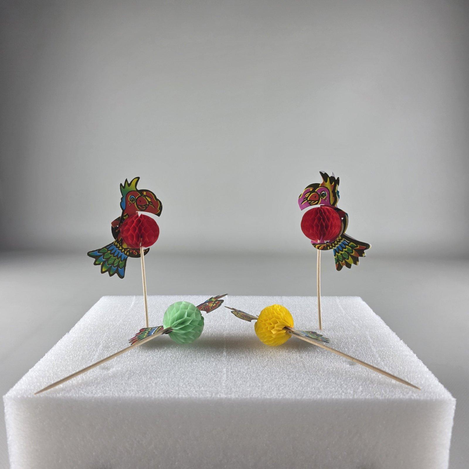 Шпилька для фруктов и десертов 