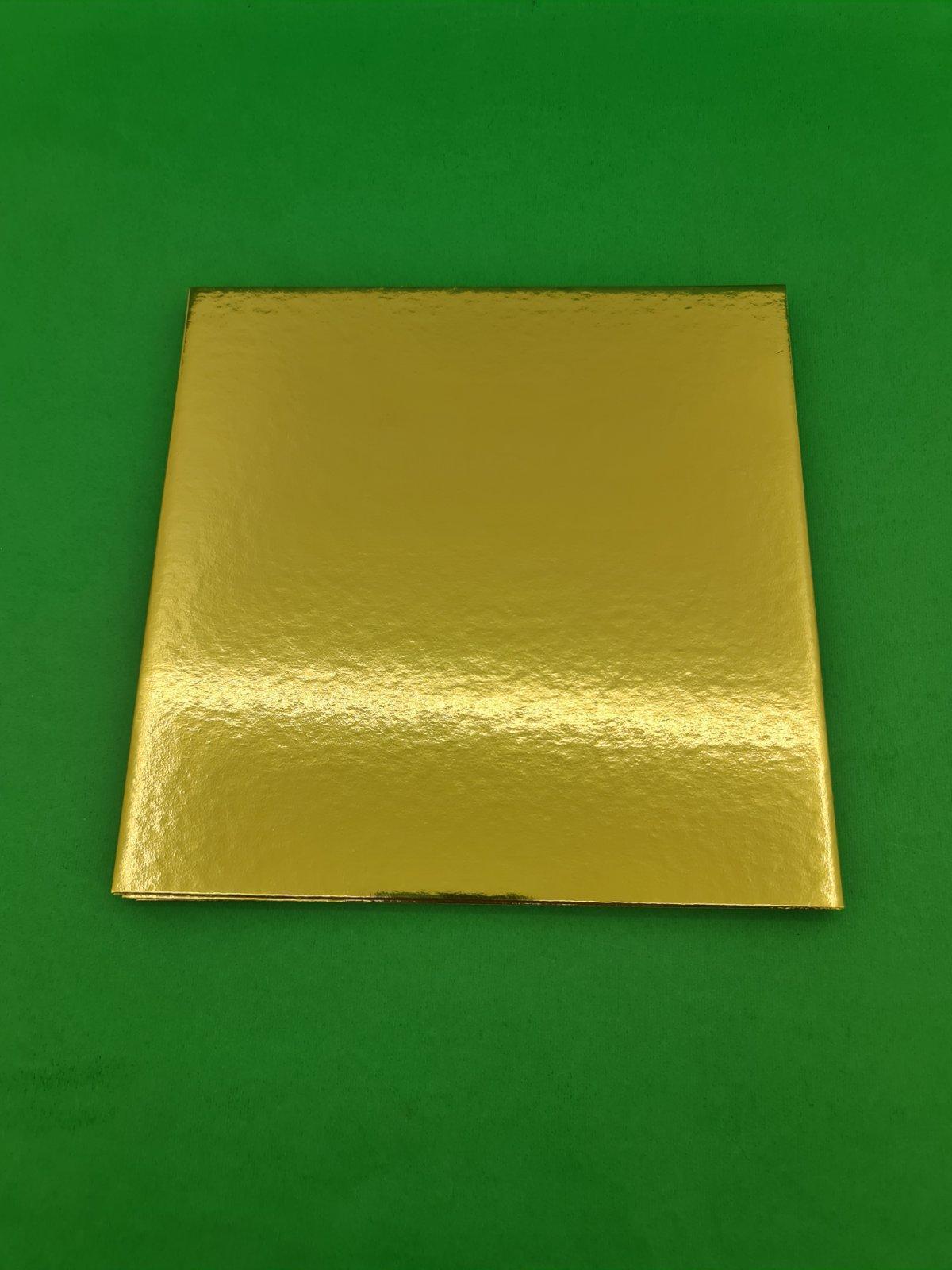 Подложка под торт квадрат 20х20 см (1 шт) Подложка под торт квадрат 20х20 см (1 шт)