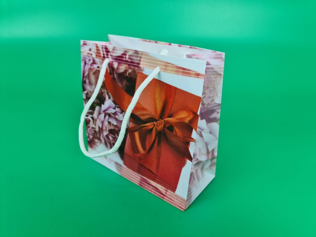 Пакет подарочный под чашку  16/16/8 (артЧ-212) (12 шт)