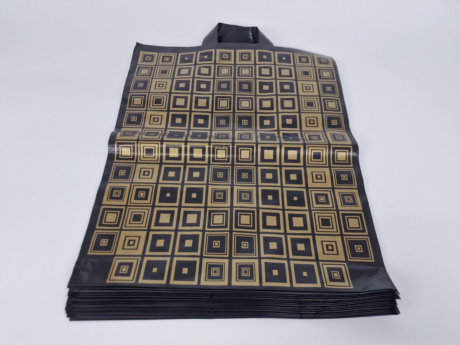 Пакет с петлевой ручкой ср 40*48 