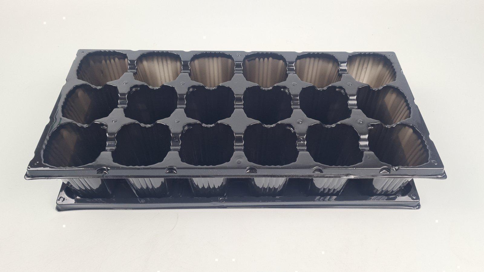 Кассета 44*20,5*8 пластиковая с поддоном на 18 V-ячеек-200 см3(ячейка60мм*60мм*80мм) (1 шт) Кассета 44*20,5*8 пластиковая с поддоном на 18 V-ячеек-200 см3(ячейка60мм*60мм*80мм) (1 шт)