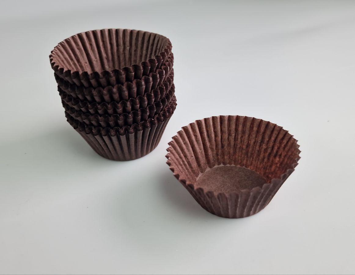 Тартолетка для кексов 5А  круглая коричневая D40 H27,5 (100шт)  (1 уп.)