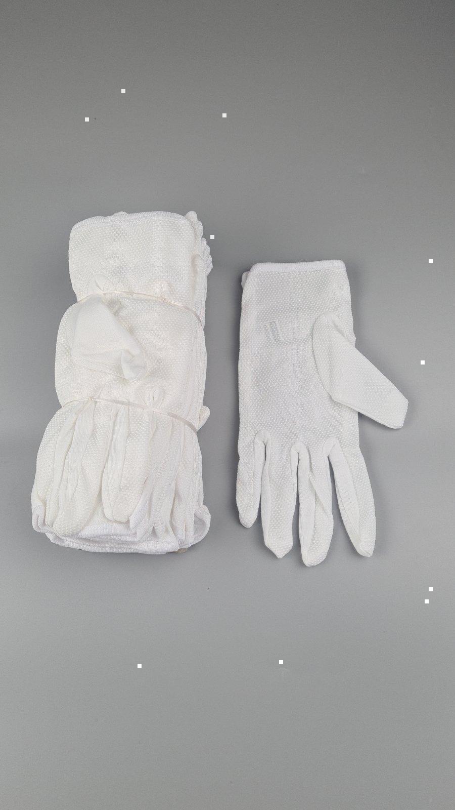 Хозяйственные перчатки белые хлопчатобумажные с микроточкой официанта ювелира (9) (12 пар)