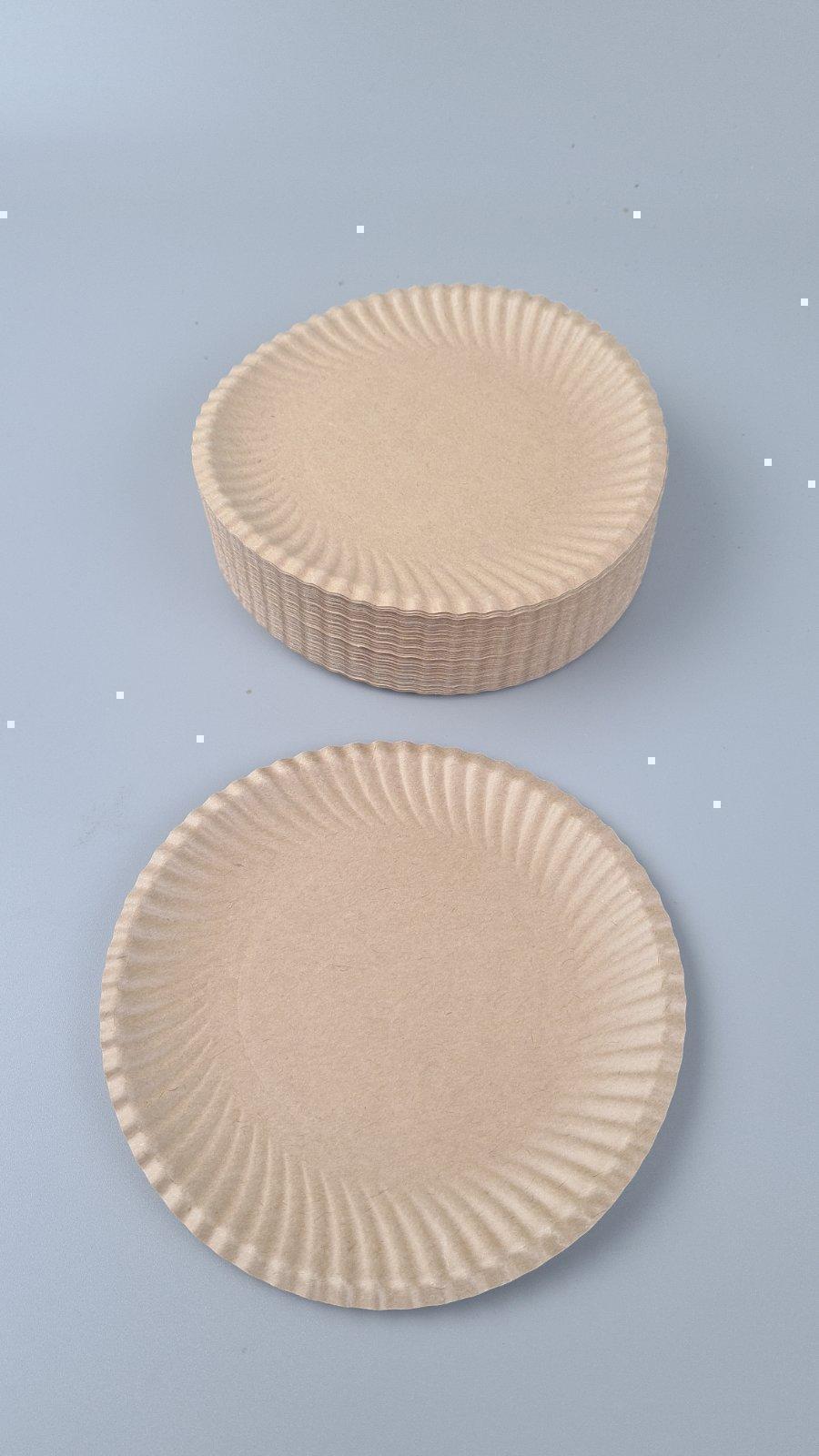 Бумажная тарелка крафт с ламинацией 100шт диаметр 165мм (1 пачка) Бумажная тарелка крафт с ламинацией 100шт диаметр 165мм (1 пачка)