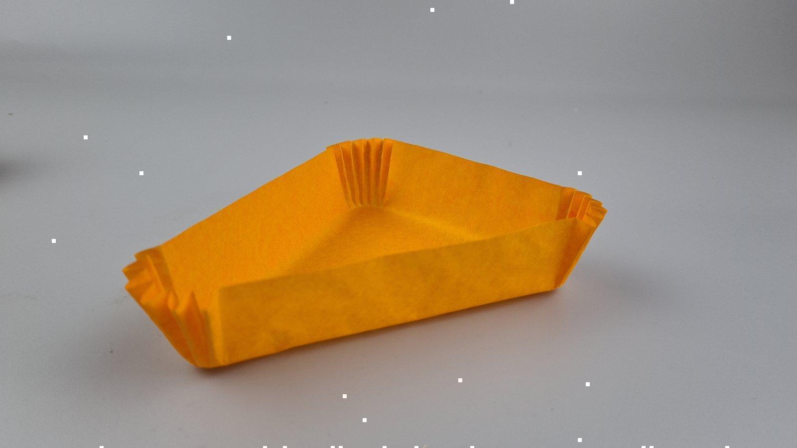 Тартолетка для кексов Тр130 треугольная оранжевая H30 (100шт) (1 уп.) Тартолетка для кексов Тр130 треугольная оранжевая H30 (100шт) (1 уп.)