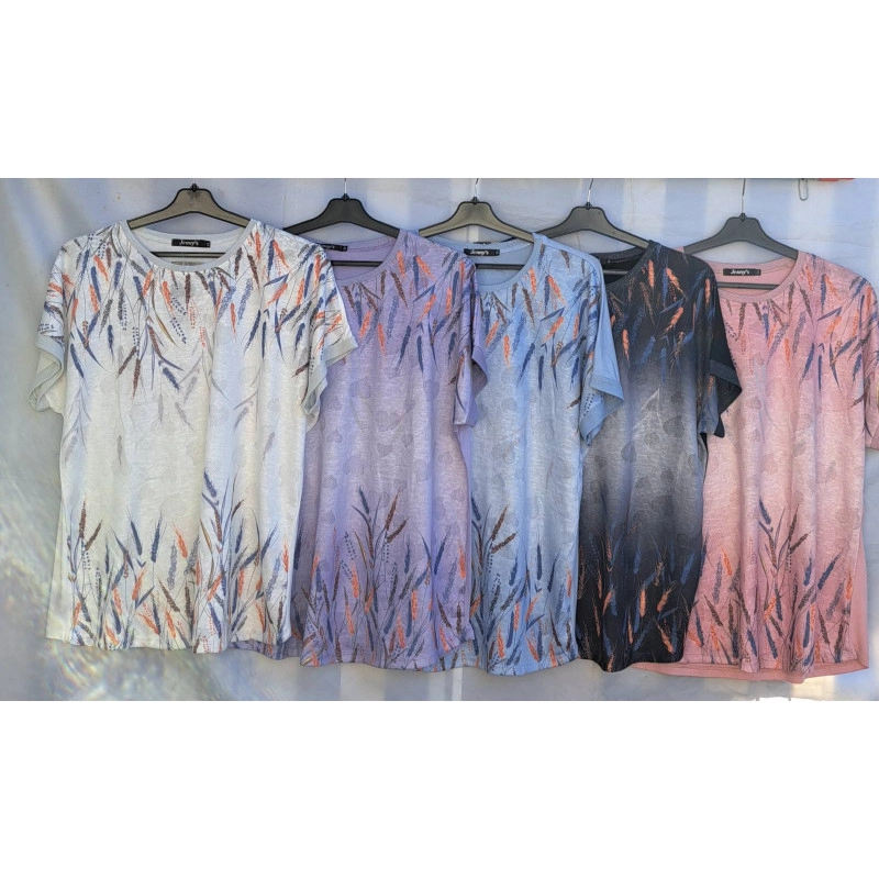 Футболки жіночі батал. Розмір універсальний (52-58).Тканина трикотаж, різного кольору. Футболки жіночі батал. Розмір універсальний (52-58).Тканина трикотаж, різного кольору.