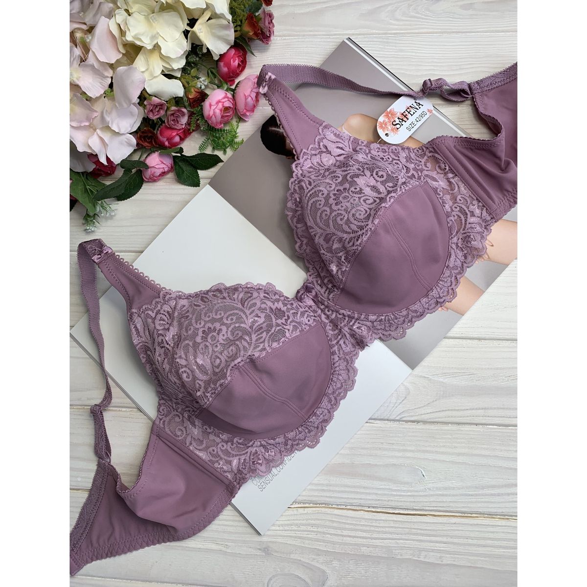 Бюстгальтер без поролона 1556D Бюстгальтер без поролона 1556D