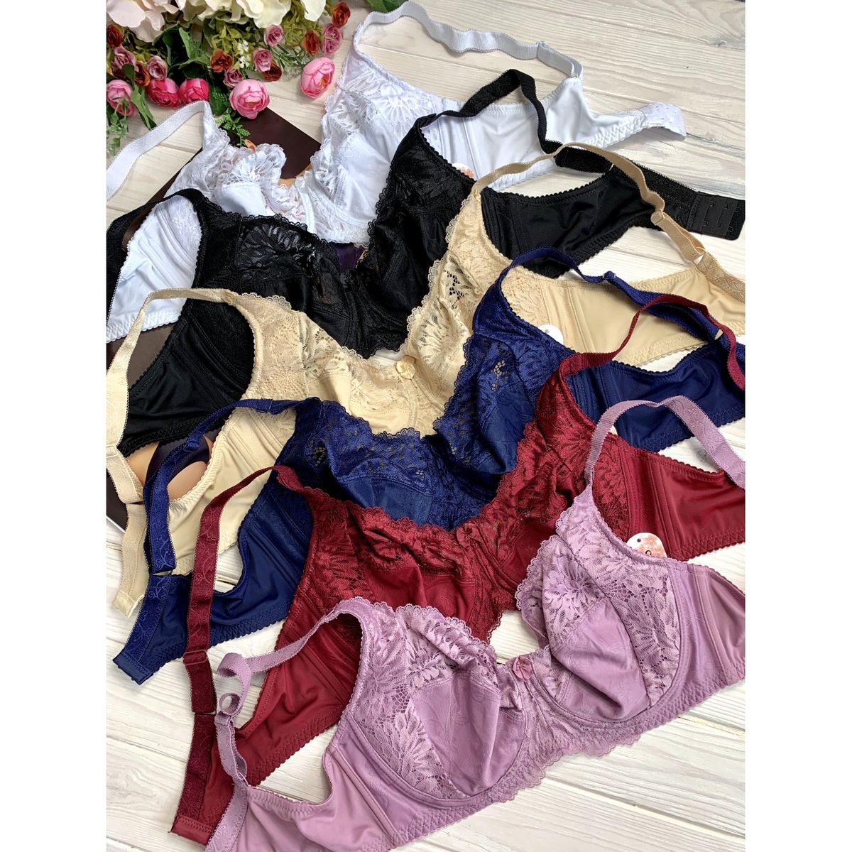 Бюстгальтер без поролона F 1819 Бюстгальтер без поролона F 1819