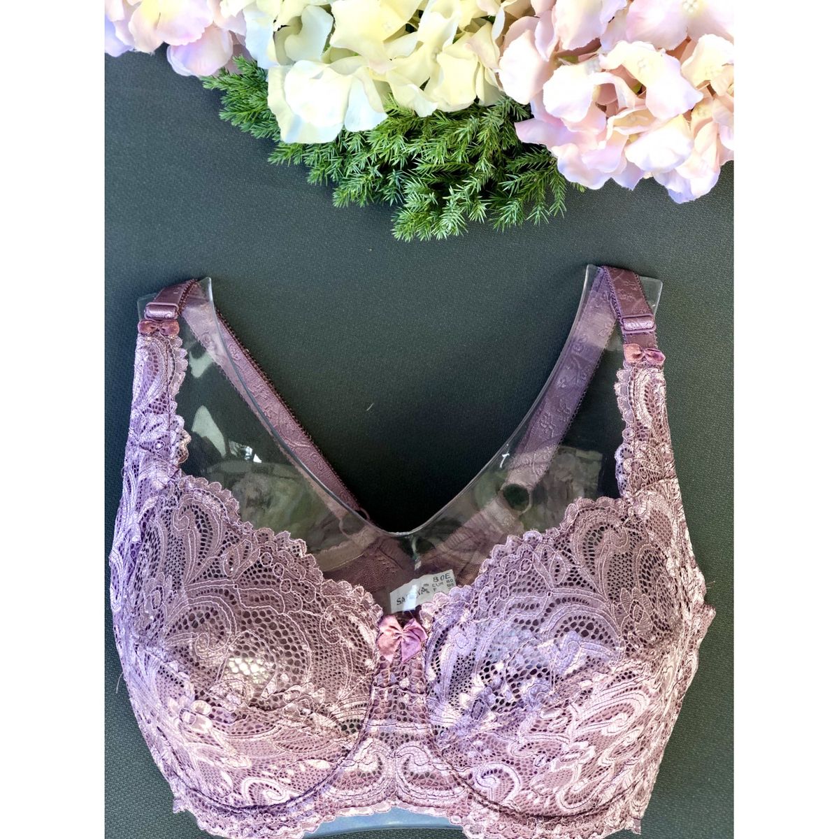 Бюстгальтер без поролона D 1670 Бюстгальтер без поролона D 1670