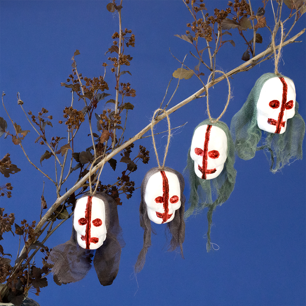 Декор для праздника подвесной Череп (уп. 4шт)