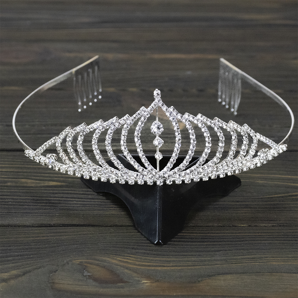 Диадема со стразами металлическая 13836