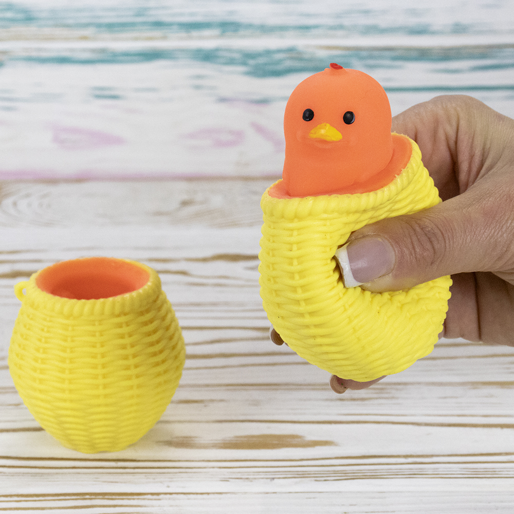 Игрушка антистресс Фуфлик Цыпленок оранжевый в желтой корзинке