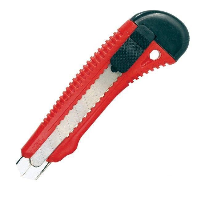 Нож прорезной усиленный с отломным лезвием - 18мм Intertool HT-0501 Нож прорезной усиленный с отломным лезвием - 18мм Intertool HT-0501