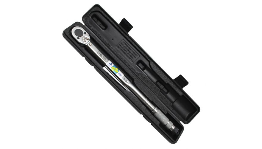 Динамометрический ключ Intertool XT-9007 1/2 Динамометрический ключ Intertool XT-9007 1/2" 28-210 NМ с переходником и удлинителем