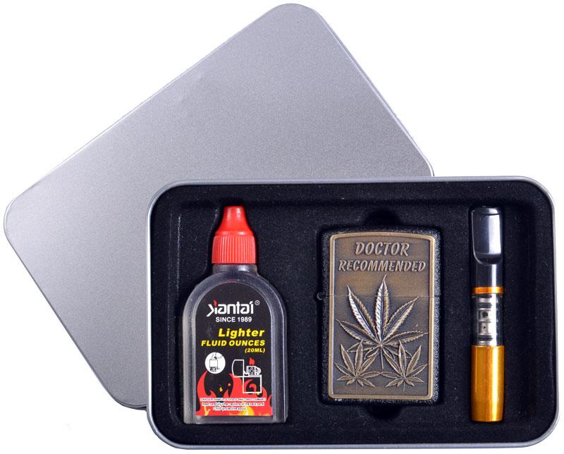 Подарочный набор (серия Конопля) 3в1 Зажигалка, бензин, мундштук №4710-1 Подарочный набор (серия Конопля) 3в1 Зажигалка, бензин, мундштук №4710-1