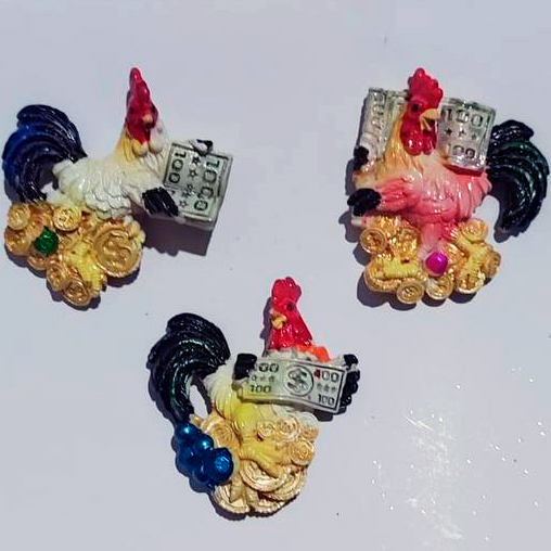 Магнит на холодильник Петух с монетами Магнит на холодильник Петух с монетами