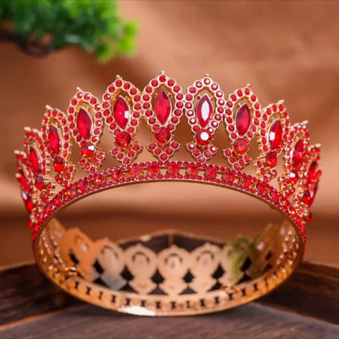 Декор для торта Корона D12 золото с красными камнями Декор для торта Корона D12 золото с красными камнями
